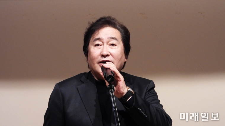 2일 오후 서울 중구 청소년수련관 내 청소년극장에서 개최된 '제9회 충무로단편영화제' 시상식에서 김국현 (사)영화배우협회 이사장이 축사를 하고 있다./사진=장건섭 기자